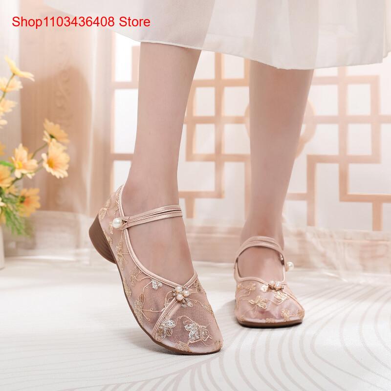 New Mesh Low Heels with Cheong - Embroidery Style ulasan dan harga