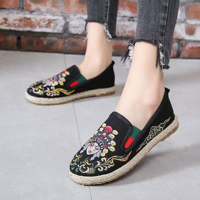 Women Flat Sole Embroidered Cl - Embroidery Style ulasan dan harga