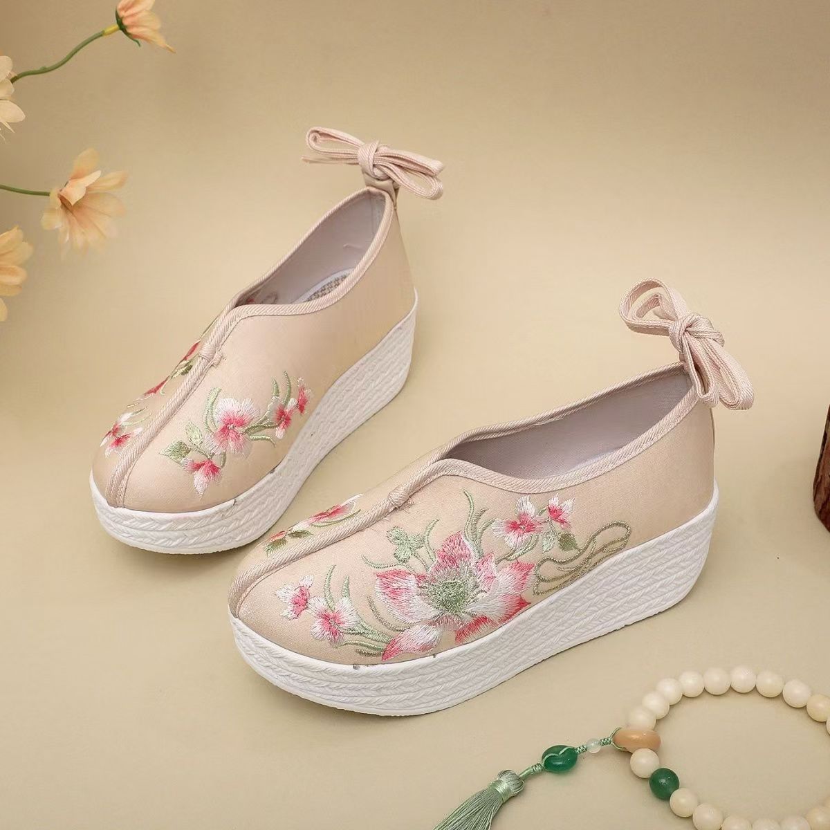 Woman Ethnic Style Wedges Embr - Embroidery Style ulasan dan harga