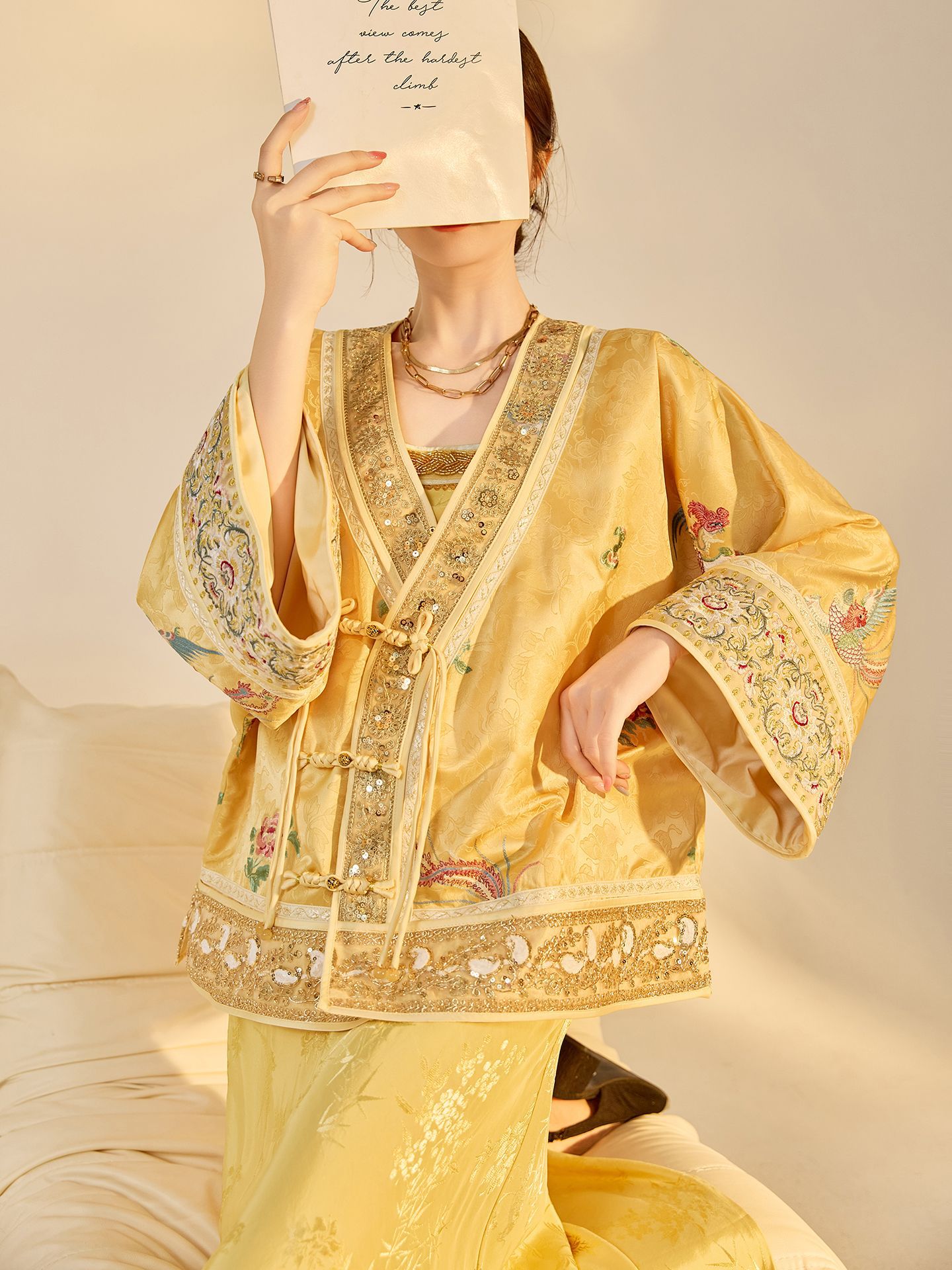 Autumn New Fashion V-neck High - Embroidery Style ulasan dan harga